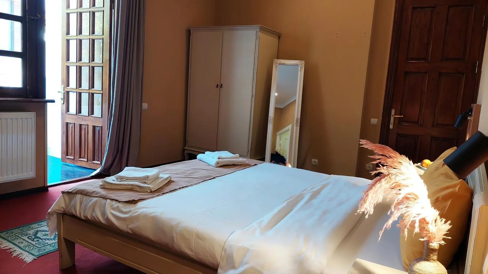 Madera Hotel Tbilisi 2*,  Georgia
